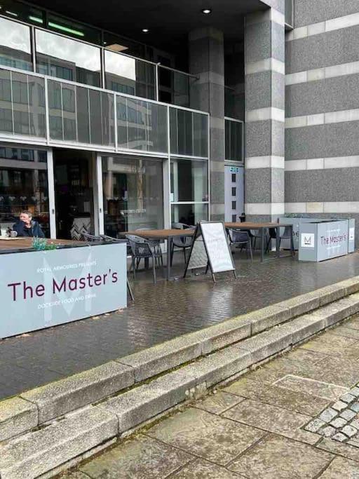 Leeds Clarence Dock 2 Bedroom Apt Exterior photo